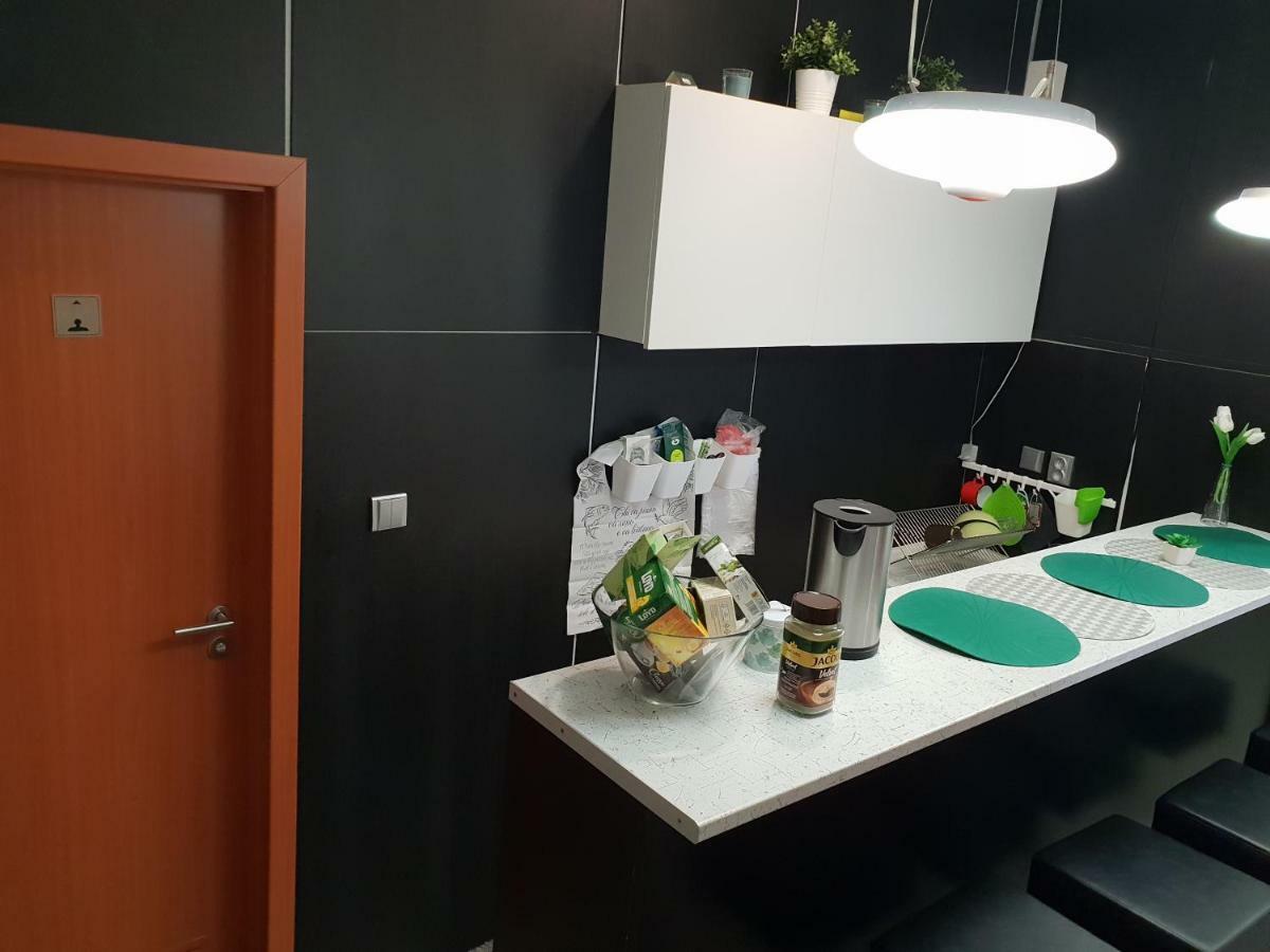 Quiet Courtyard Apartment ปราก ภายนอก รูปภาพ